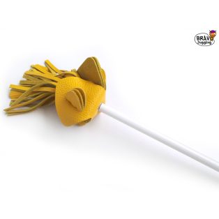 BravoStick Protea - white shaft/ yellow tassels