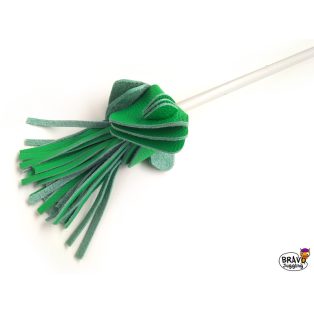 BravoStick Protea - white shaft / green tassels